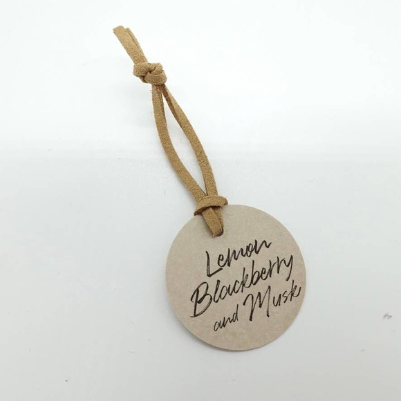 ZODAX Bodega Ceramic Candle Large Black Lemon Blackberry Musk 16.7oz 50hr NIB - Picture 11 of 11